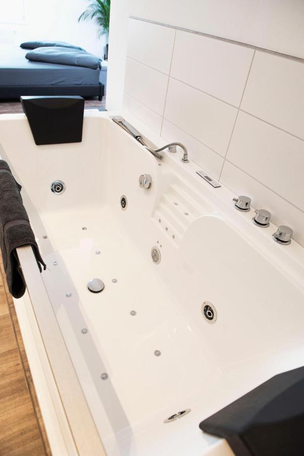 Luxus Suite Im Herzen Von Kempten***** +Parkplatz Esterno foto